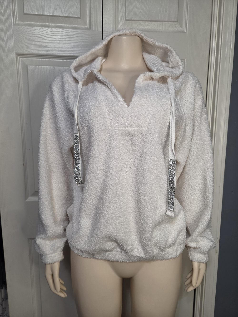 Adrienne Vittadini Cream Sherpa V-Neck Hoodie with Glitter Drawcords
